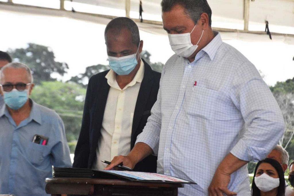 Camacã: Visita marcante do governador Rui Costa, com assinaturas de ordens de serviços e surpresas