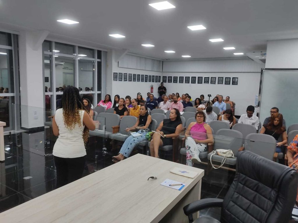 Camacã: Sebrae, Prefeitura e CDL promovem palestra sobre Marketing Digital