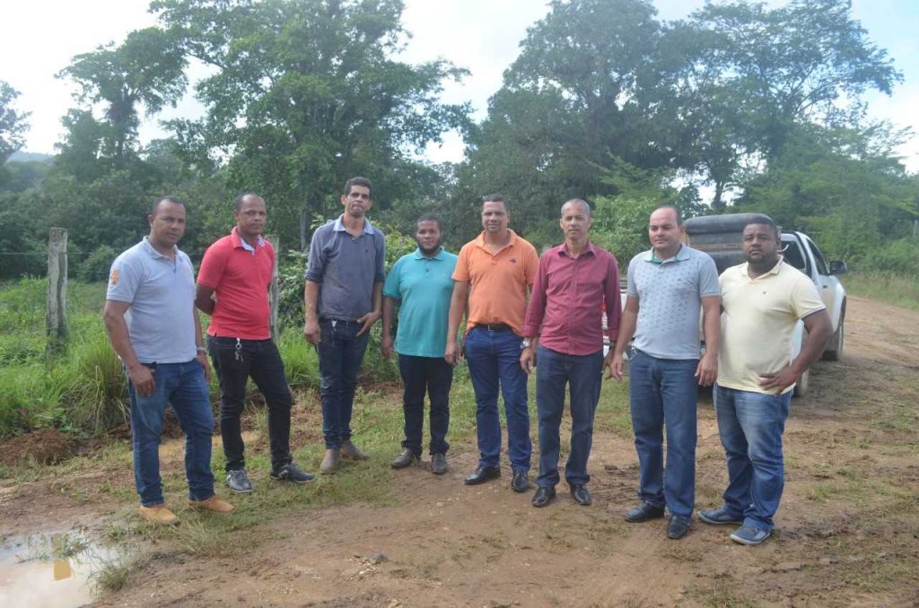 Camacã: Estradas do Biscó e Km 25 estão sendo recuperadas