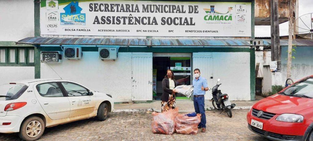 Camacã: Secretaria de Assistência Social faz entrega de agasalhos