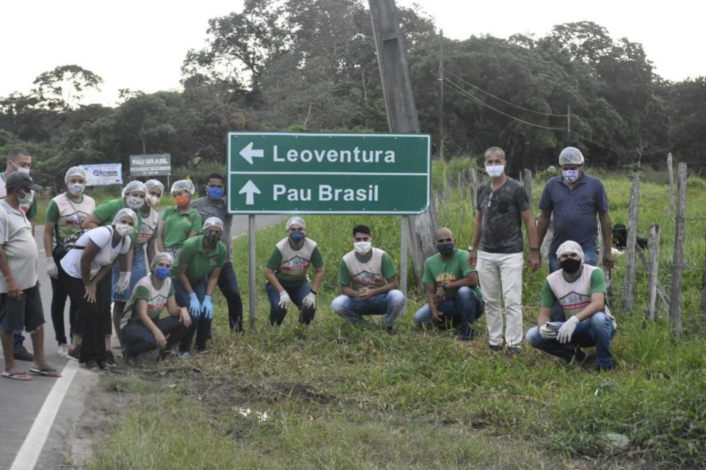 Camacã: Doações de alimentos e máscaras ajudam afetados pela pandemia em Leoventura