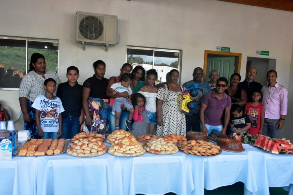 Camacã: Tratorista recebe homenagem pelos 35 anos de serviços prestados