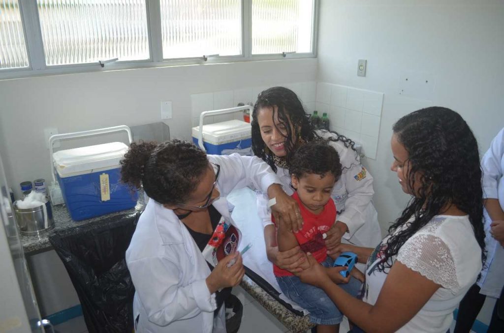 Vacinação contra gripe movimentou as unidades de saúde no sábado