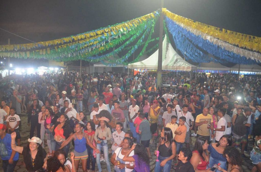 Camacã: Forró da Tradição e Renovação começou em Jacareci