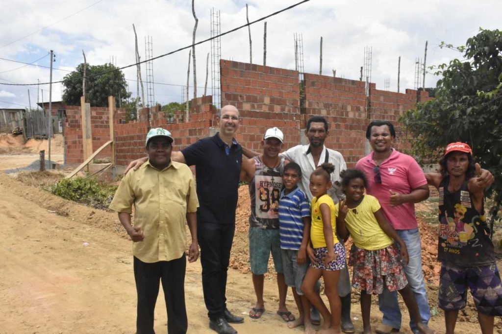 Camacã: Bairro da Portelinha recebe patrolamento