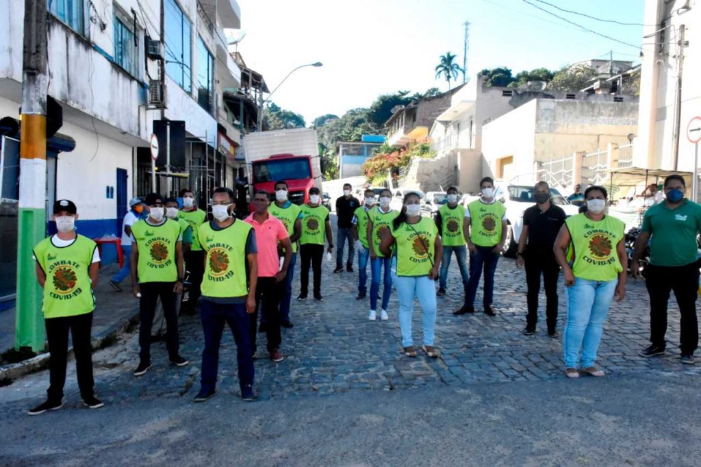 Camacã: Prefeitura contrata equipe para orientar e conter aglomeração no centro da cidade