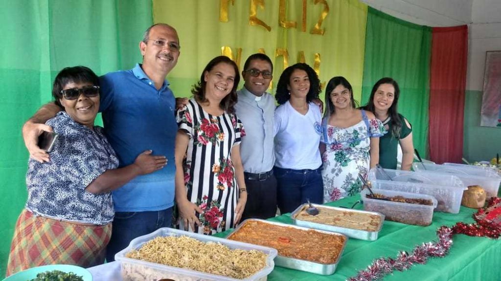 O CAPS Recebe Almoço em Confraternização de Fim de Ano