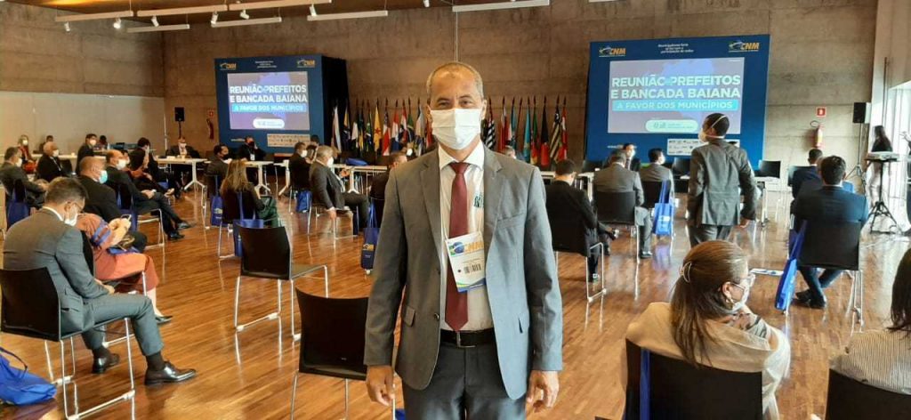 Camacã: Prefeito Paulo do Gás ganha de presente de aniversário da cidade, emenda de 400 mil reais