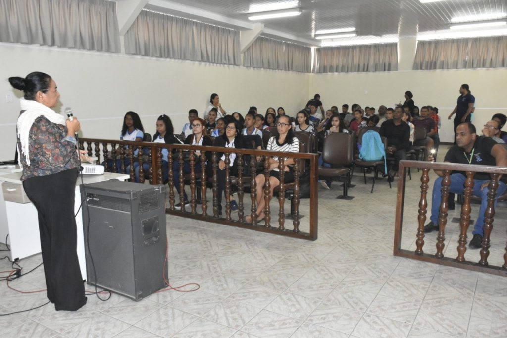 Camacã: Vigilância Sanitária realiza II Seminário: Água, Meio Ambiente e Consumo Sustentável