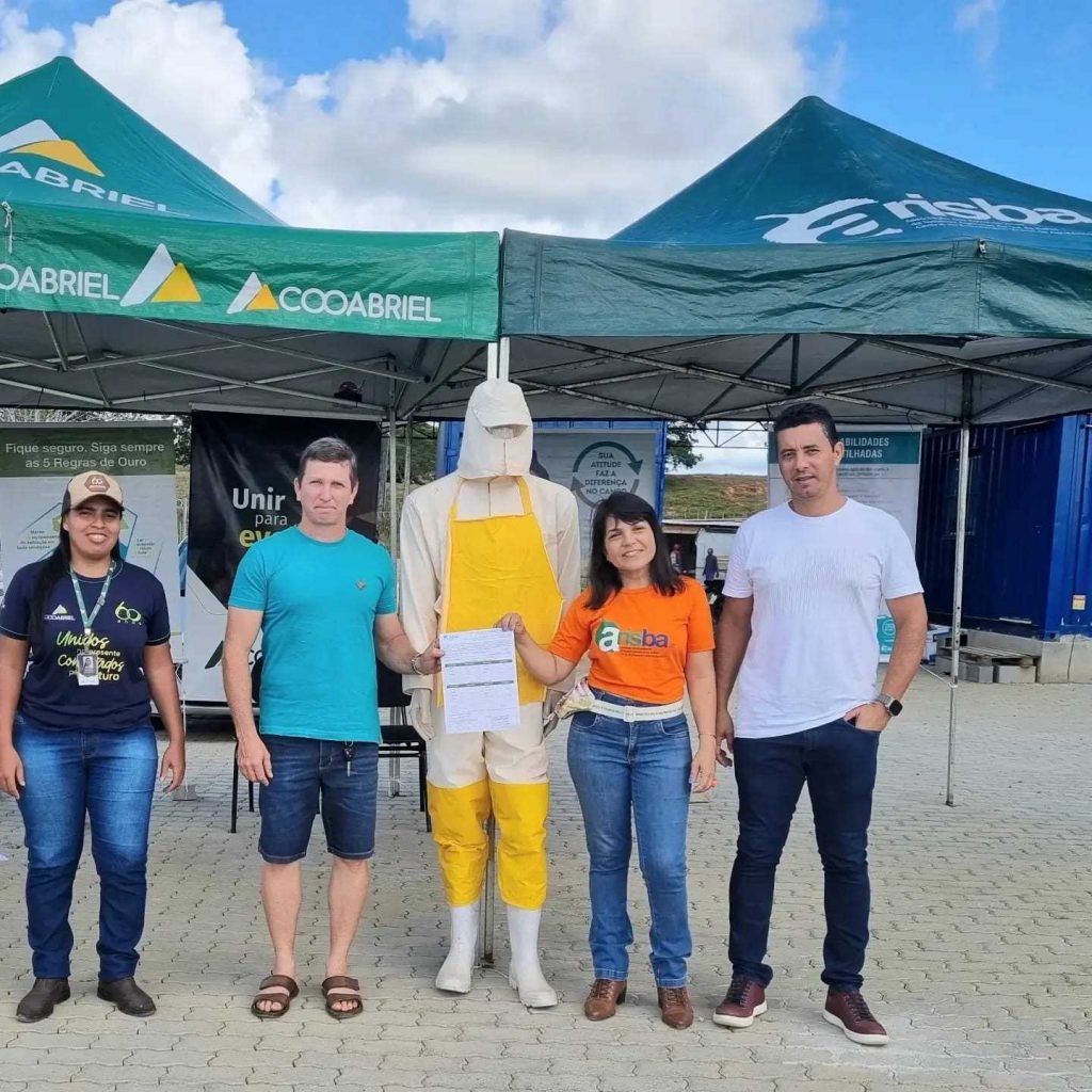 Camacã: Secretaria de Agricultura participa do recebimento de embalagens vazias de agrotóxicos
