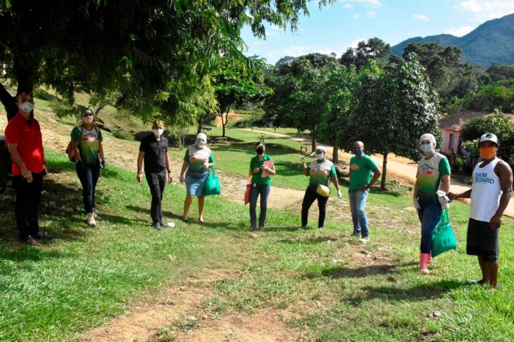 Camacã: Famílias do Assentamento Nova Ipiranga recebem cestas básicas e máscaras