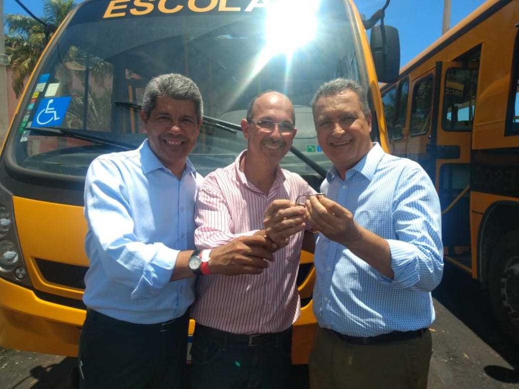 Camacã: Mais um ônibus escolar chega à cidade