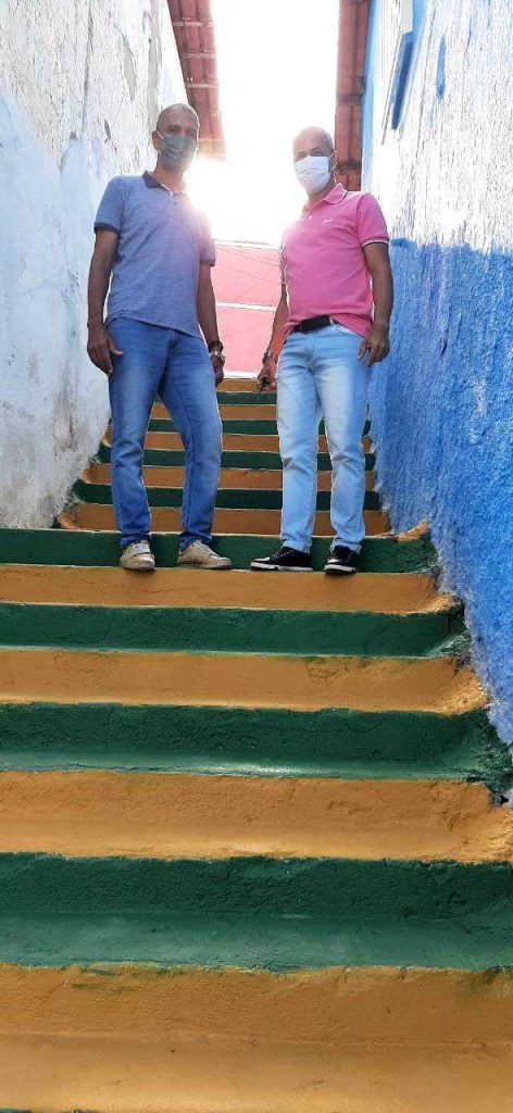 Camacã: Prefeitura realiza revitalização nas escadarias da cidade