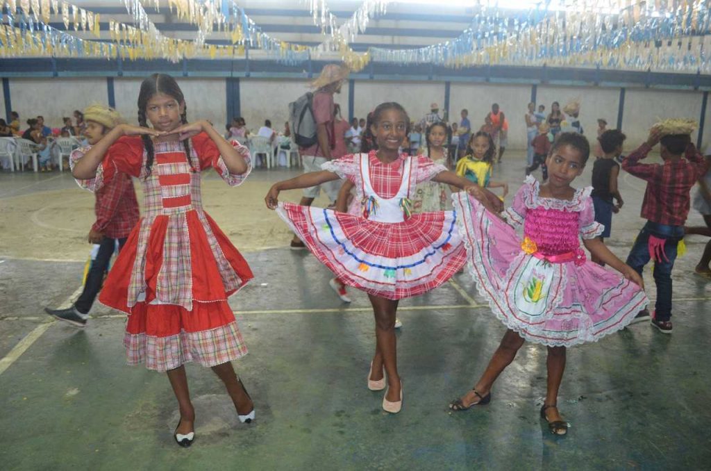 Secretaria de Assistência Social realiza o Arraiá do CRAS