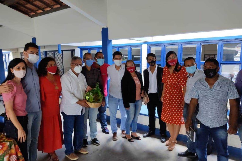 Camacã: Deputado Estadual Rosemberg visita Colégio Polivalente e anuncia licitação das obras