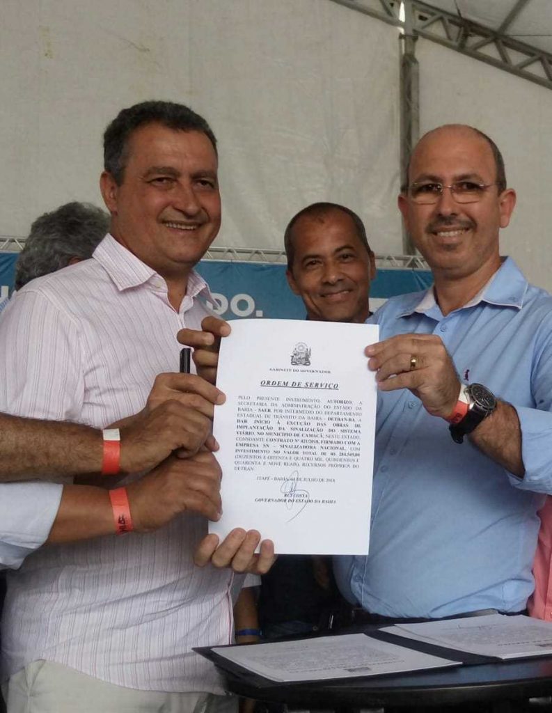 Governador Rui Costa assina convênio para Sinalização no centro de Camacã