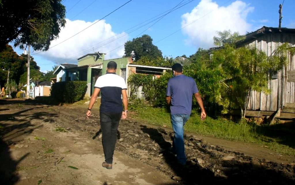 Camacã: Moradores do Jardim Cruzeiro (Posto Mangueira) comemoram a chegada do calçamento