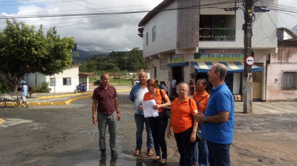 Camacã: Equipe do DETRAN visita a cidade para vistoria na Sinalização
