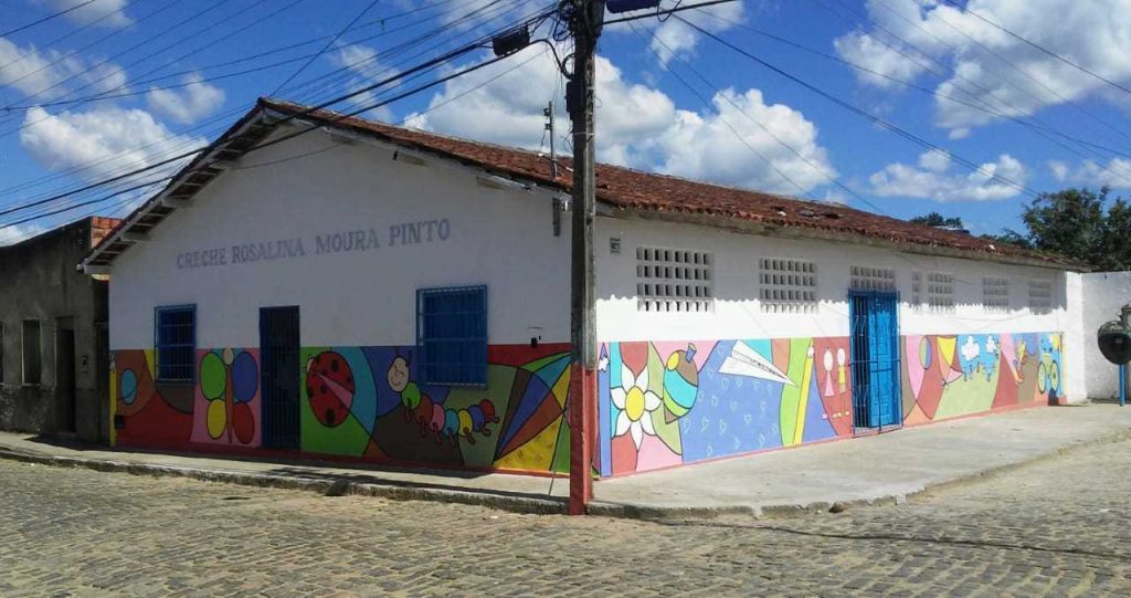 Camacã: Creche Rosalina Pinto ganha nova pintura