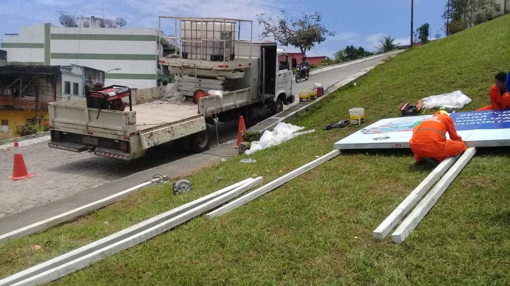 Equipe de serviço e engenharia do Detran Bahia vai iniciar a implantação da Sinalização de Camacã