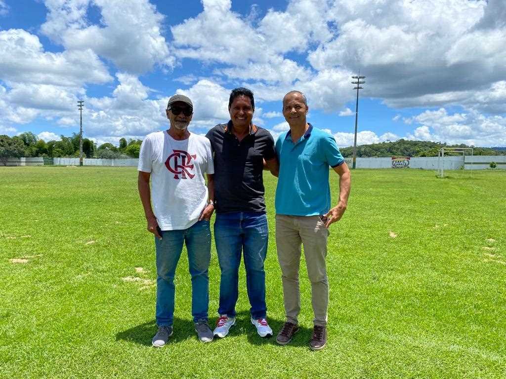 Camacã: Secretário de Esportes de Itabuna visita as obras de melhorias no Estádio Ribeirão
