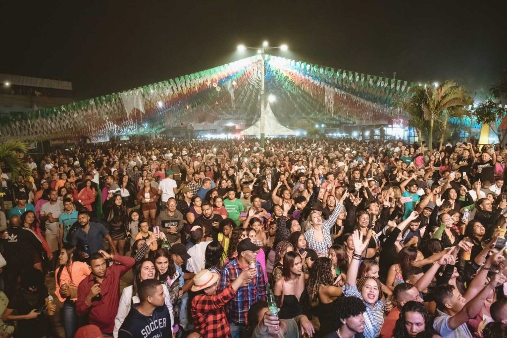 Camacã: Arraiá do Xenhenhém de São João do Panelinha arrasta multidões nos três dias de festa