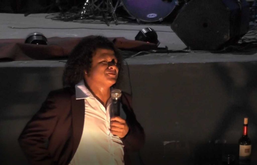 Público comparece em massa no Show de Psite Mota  