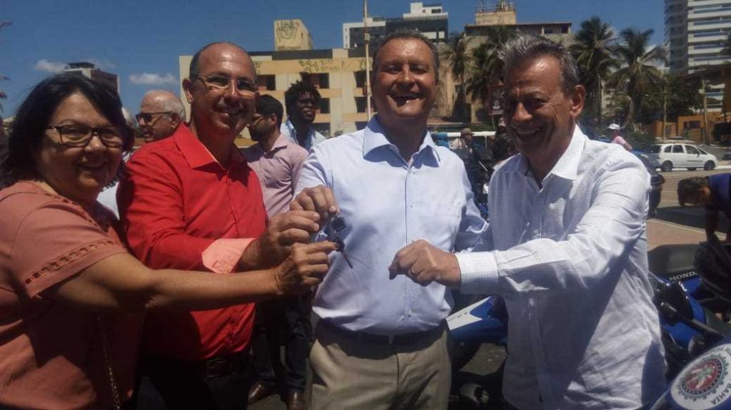 Camacã ganha mais duas Motos e mais uma Viatura da Policia Militar