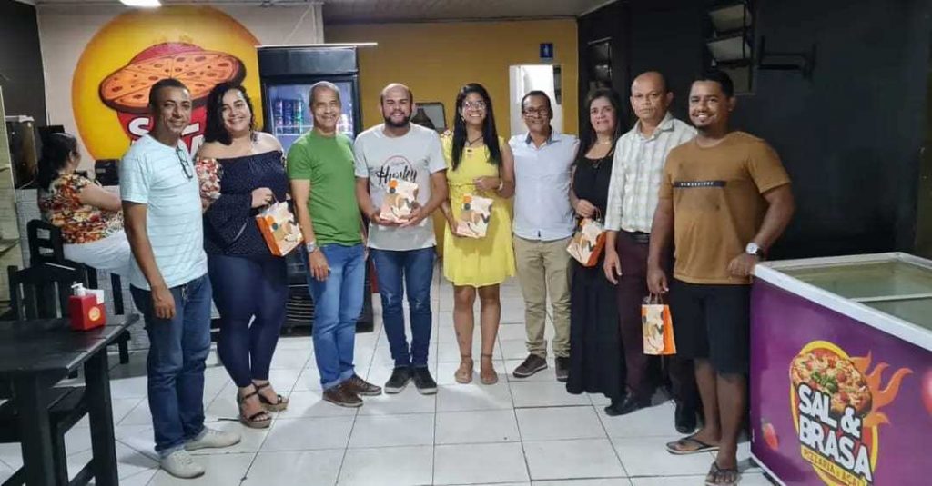 Camacã: Dia do Conselho Tutelar é comemorado em Pizzaria