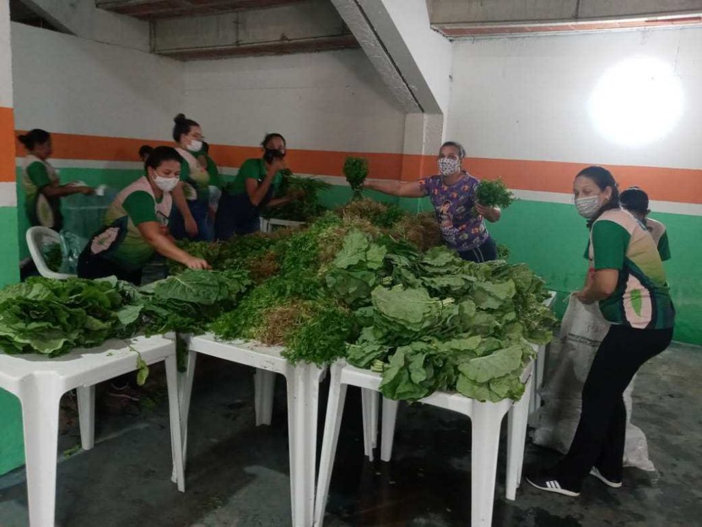 Camacã: Secretaria de Assistência Social continua beneficiando o Abrigo dos Idosos