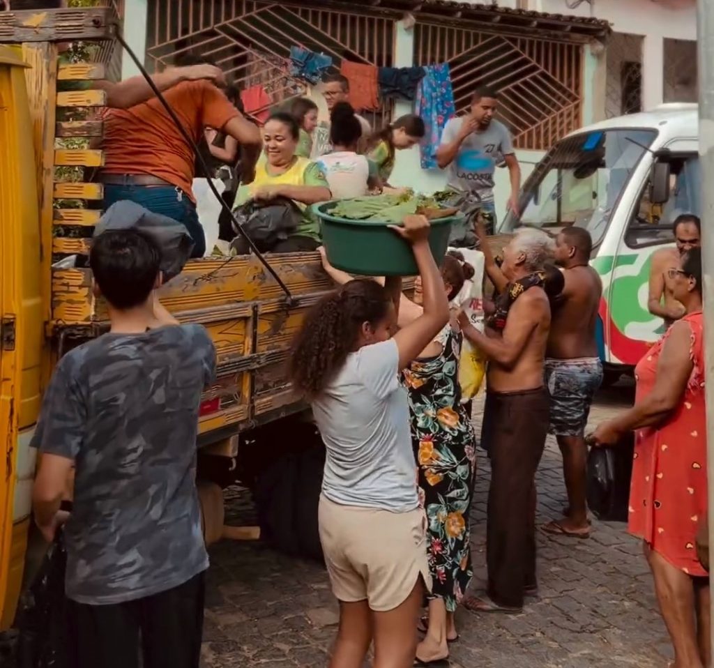 Camacã: Prefeitura faz entrega de alimentos para famílias da sede e distritos