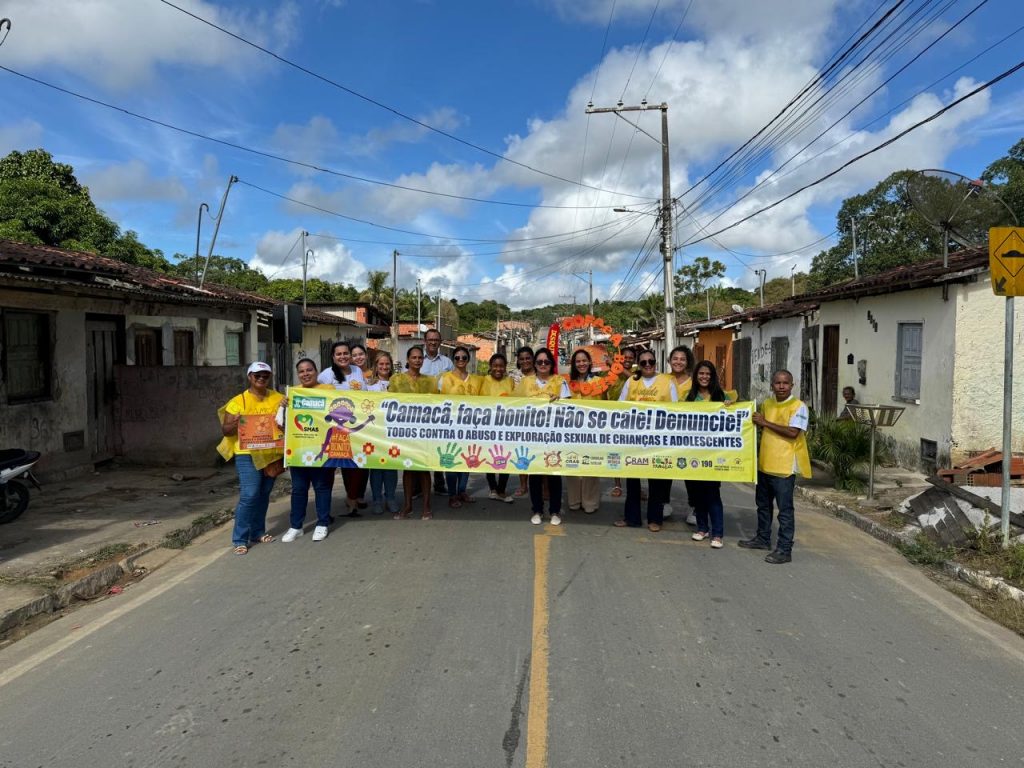 Camacã: PSF Dr. Aníbal realiza Panfletagem em alusão ao combate contra o abuso e exploração sexual de crianças e adolescentes