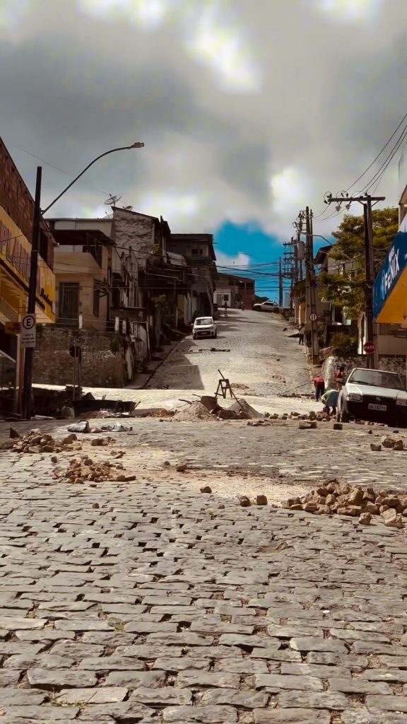 Camacã: Prefeitura segue o trabalho de manutenção de ruas