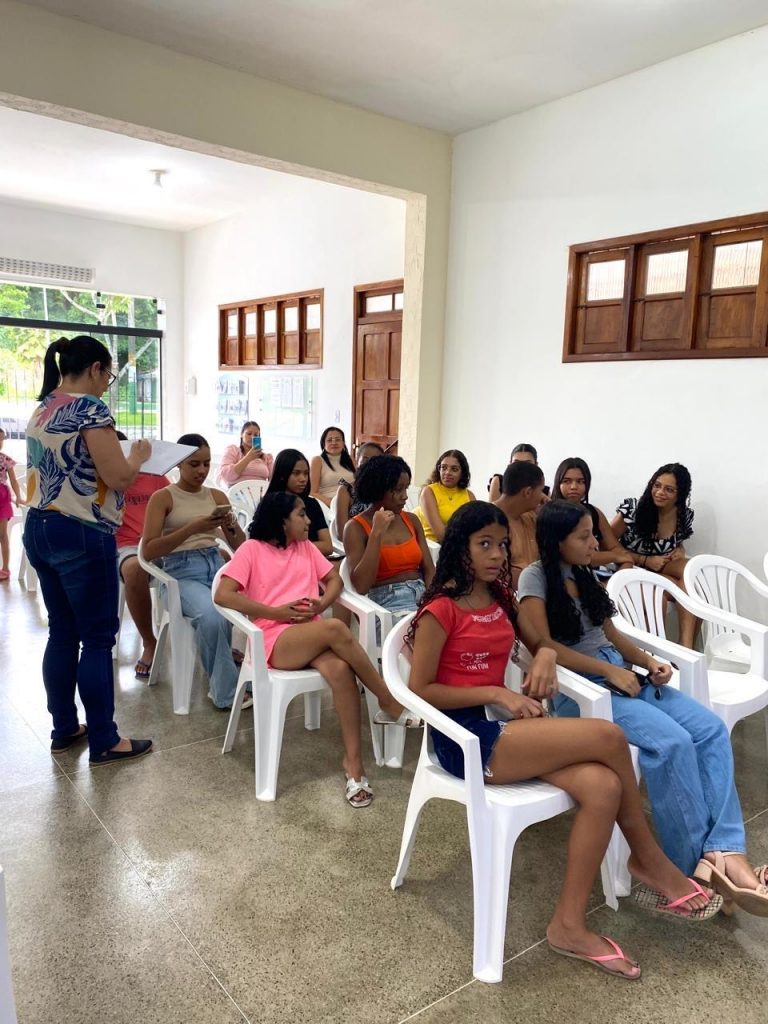 Camacã: Unidade de Saúde Manoel Rodrigues promove palestra sobre prevenção da gravidez na adolescência